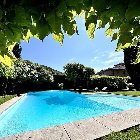 Holiday home Piscine Partagee 2 Mn Du Centre De Cahors